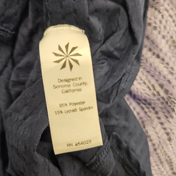 💥$5 ADD ON - Athleta Blue Relaxed Fit Breathable Racerback Gym Tank Top Size S - Picture 5 of 10